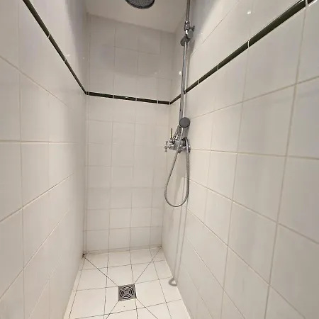Chaumière Entre Rivière&champs, Piscine Privée