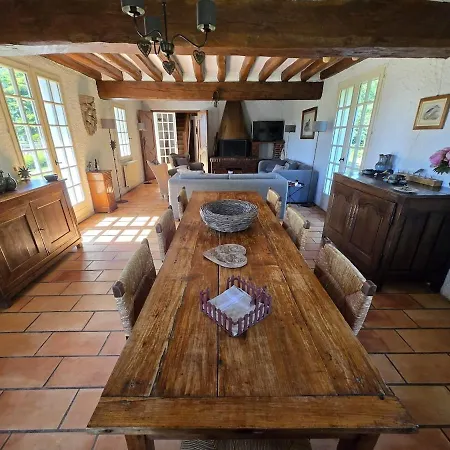 Chaumiere Entre Riviere & Champs, Piscine Privee *