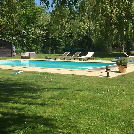 Chaumiere Entre Riviere & Champs, Piscine Privee *