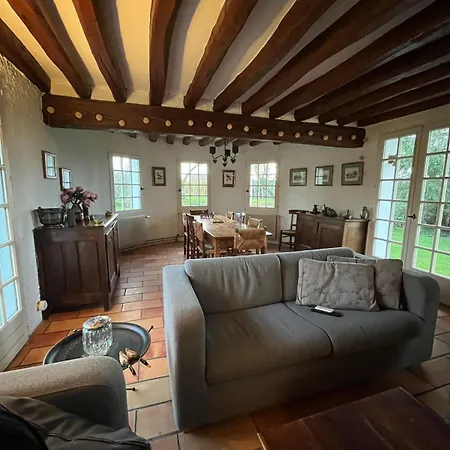 Chaumiere Entre Riviere & Champs, Piscine Privee *