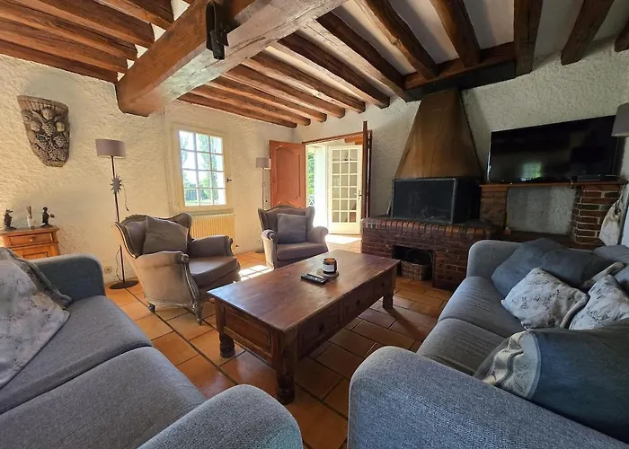 Villa Chaumiere Entre Riviere & Champs, Piscine Privee *